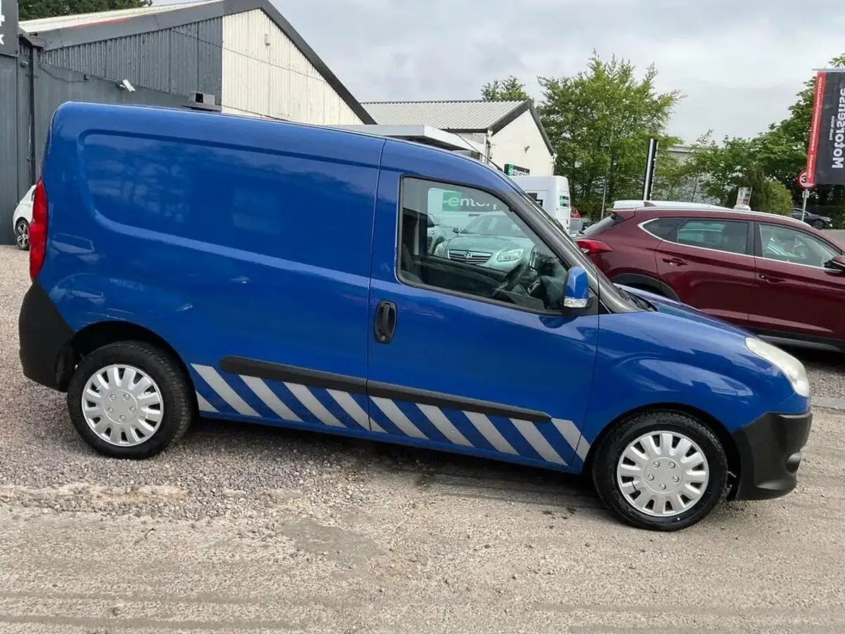 2014-fiat-doblo-cargo-13jtd-sx-tecnico-big-52