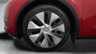 2022-tesla-model-y-e-long-range-small-18