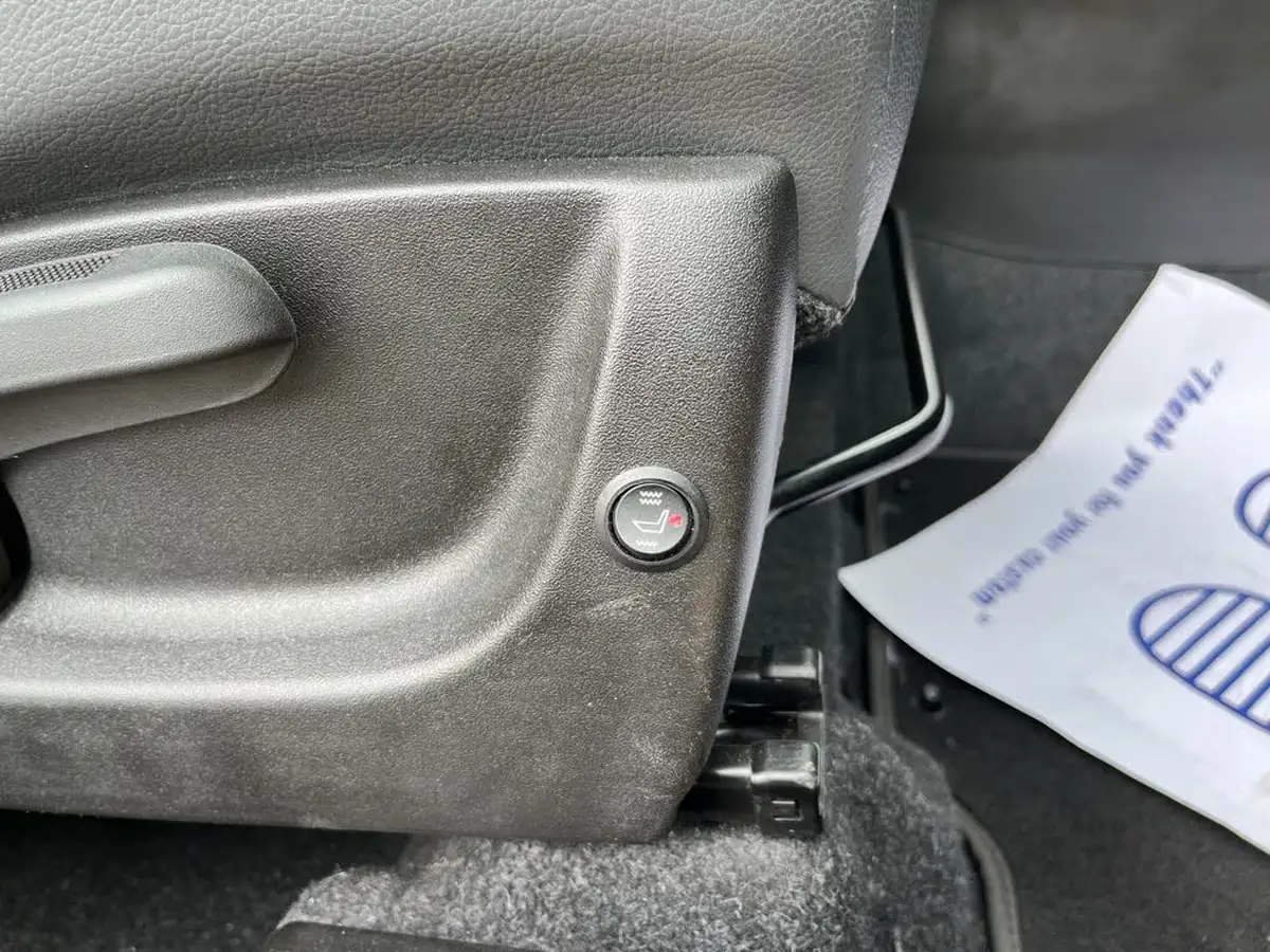 2019-suzuki-vitara-14-boosterjet-sz5-allgrip-big-32
