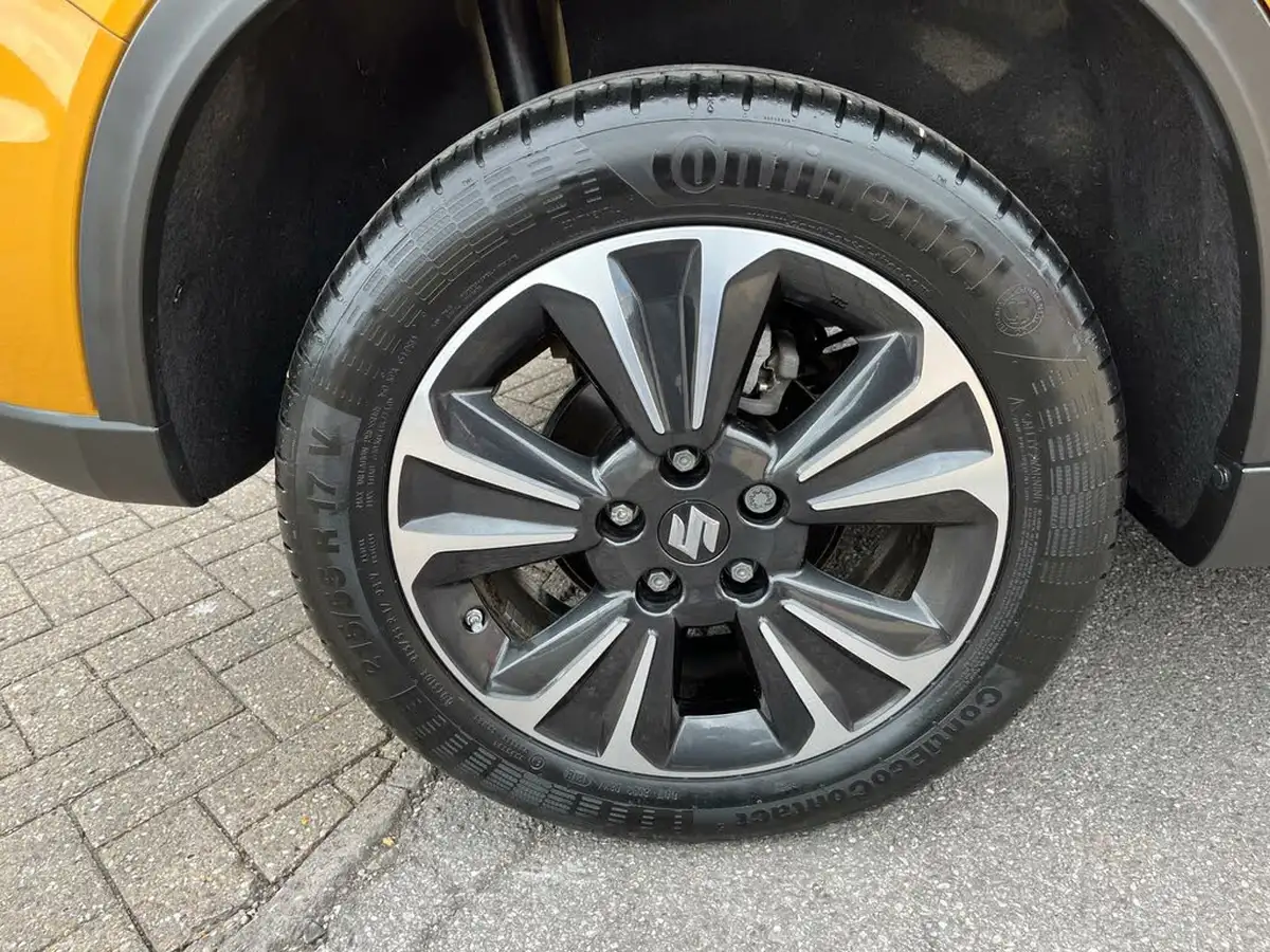 2019-suzuki-vitara-14-boosterjet-sz5-allgrip-big-8