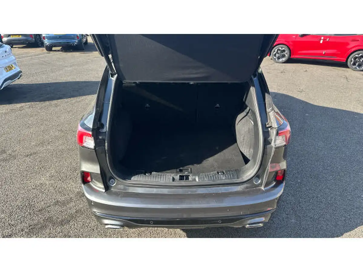 2022-ford-kuga-15-st-line-x-edition-big-3