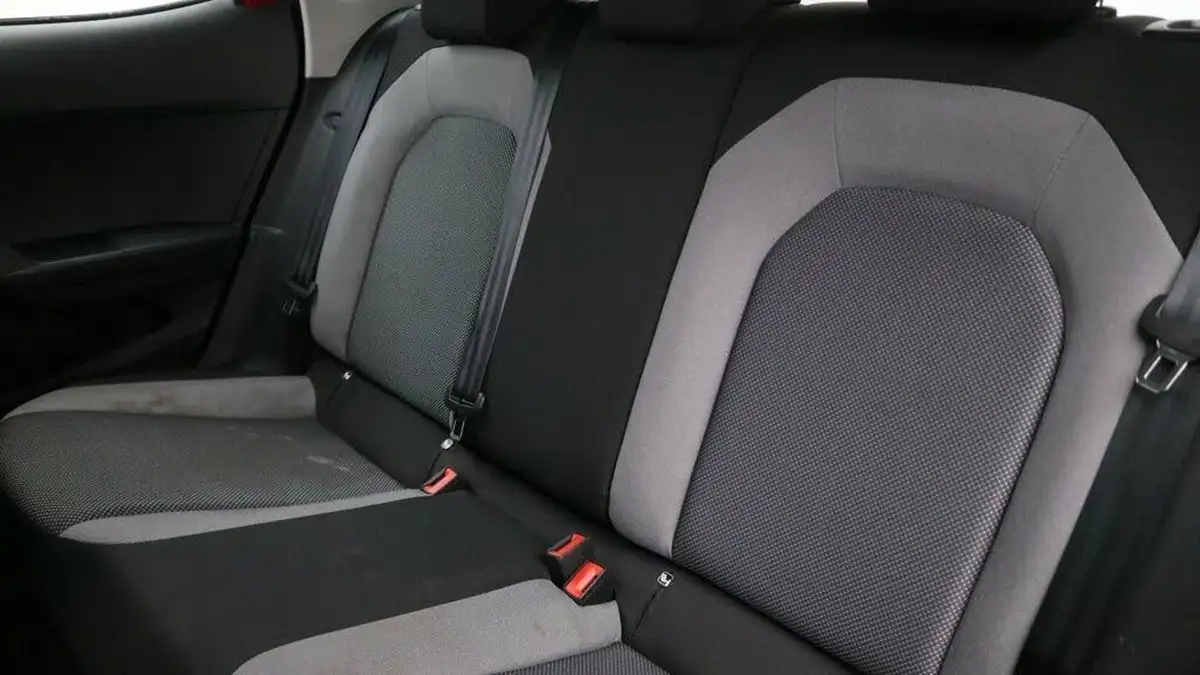 2020-seat-ibiza-10-mpi-se-big-5
