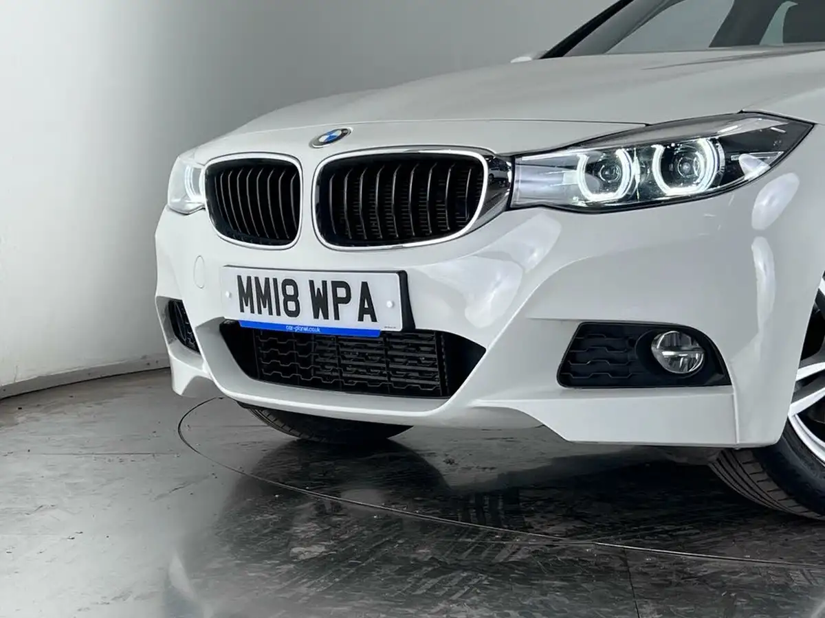 2018-bmw-3-series-20td-320d-m-sport-gt-auto-big-32