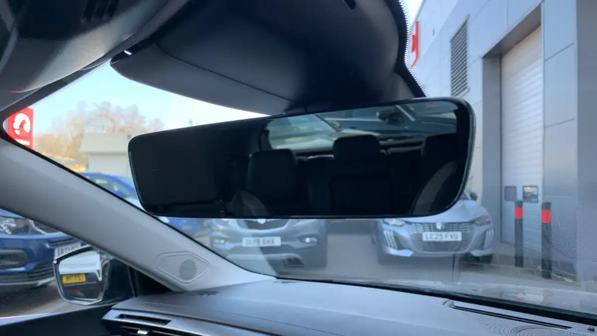 2022-peugeot-308-12-puretech-allure-premium-eat8-big-36