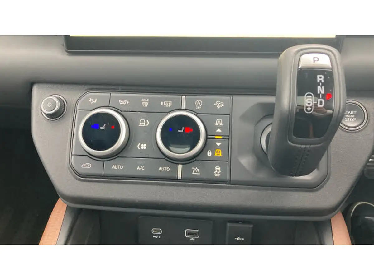 2023-land-rover-110-defender-30-d300-x-big-47
