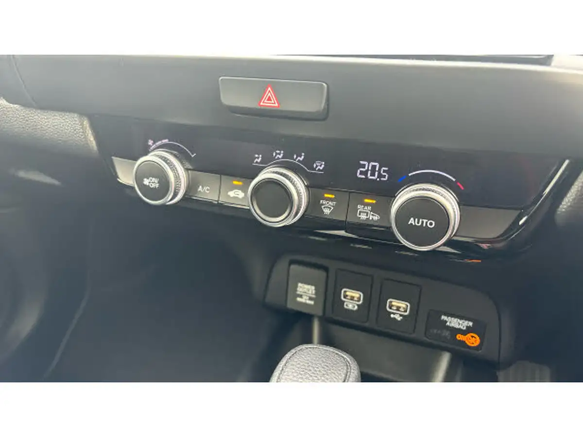 2023-honda-jazz-15-i-mmd-sr-big-22