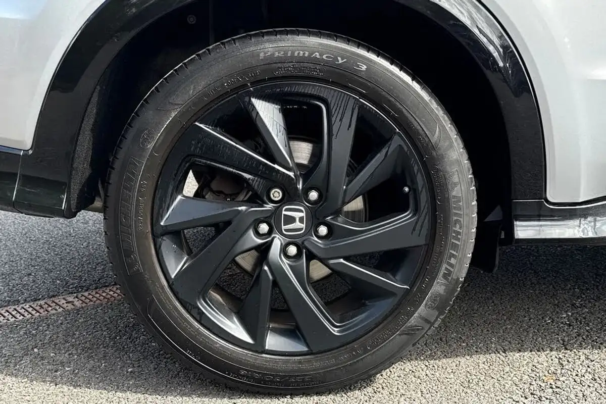 2019-honda-hr-v-15-i-vtec-sport-cvt-big-12
