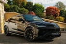 2021-lamborghini-urus-40-no-trim-small-20