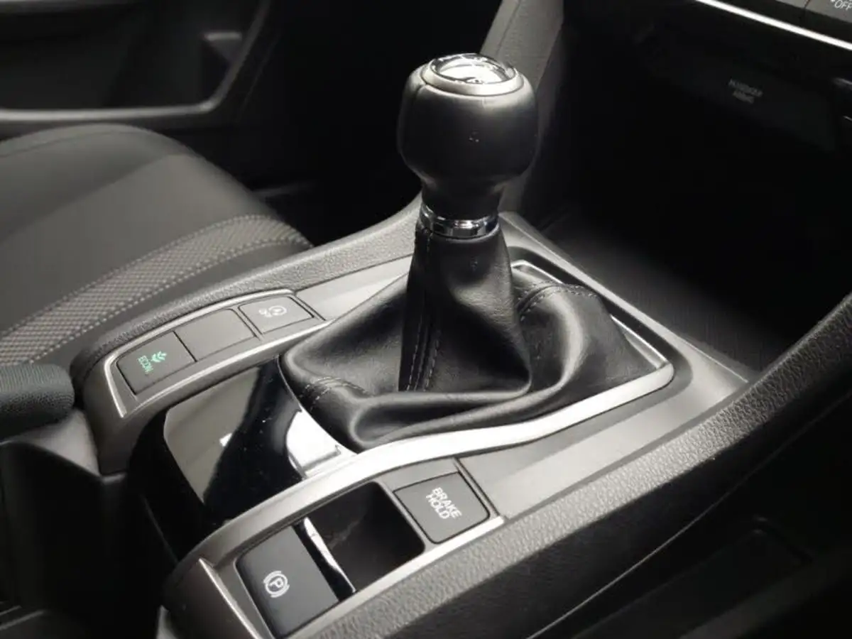2021-honda-civic-15-vtec-turbo-sport-ss-big-16