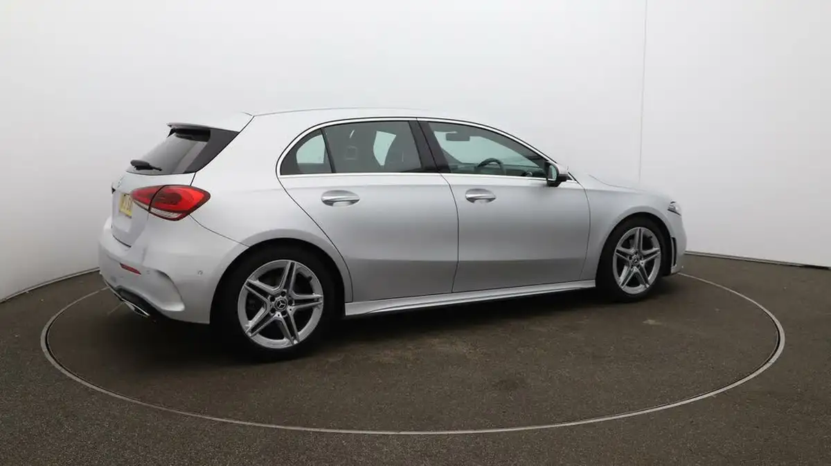 2019-mercedes-benz-a-class-13-a200-amg-line-premium-hatchback-5d-7g-dct-big-43