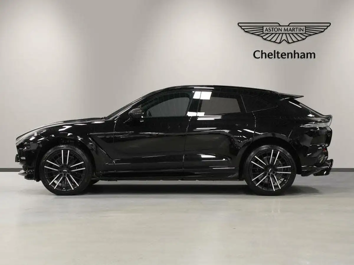 2024-aston-martin-dbx-40-v8-big-11