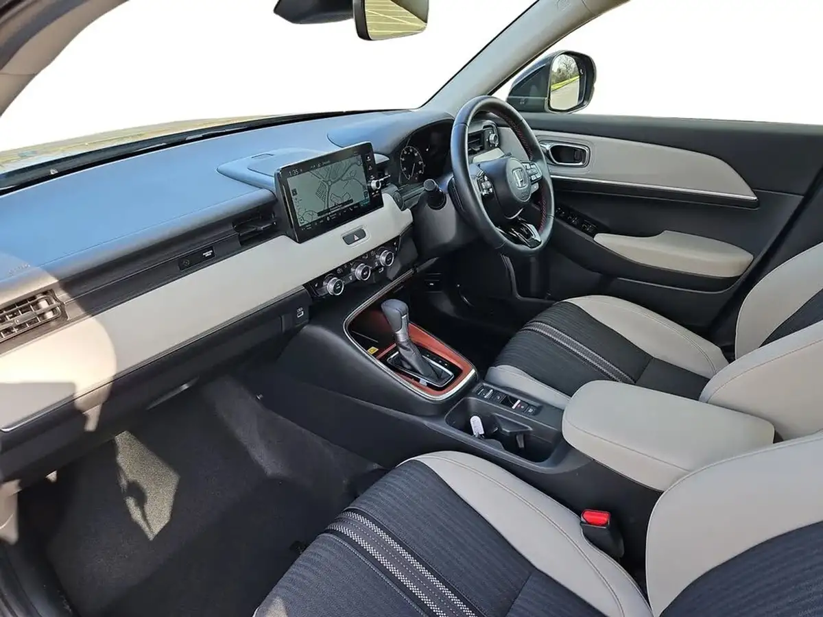 2023-honda-hr-v-15-i-mmd-advance-style-big-1