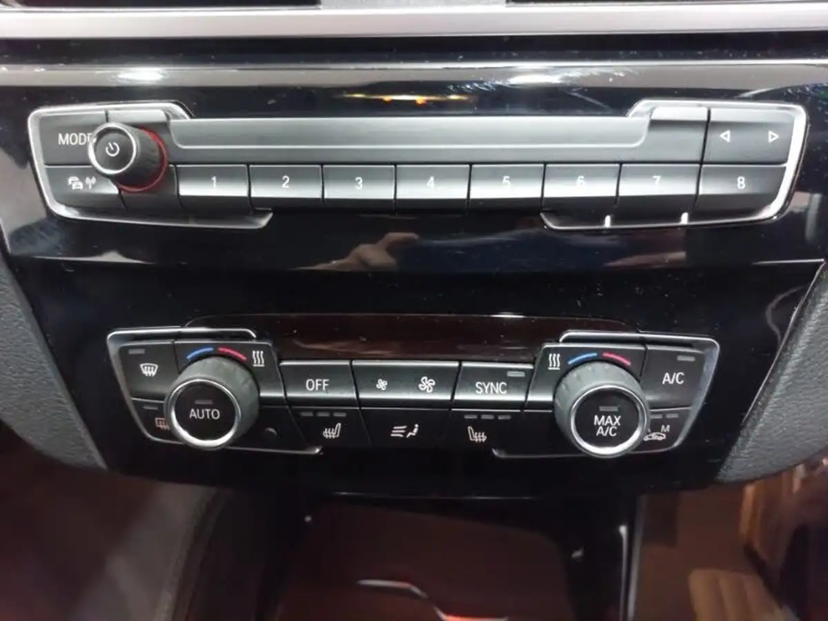 2020-bmw-x1-20-xdrive20i-xline-189bhp-big-16