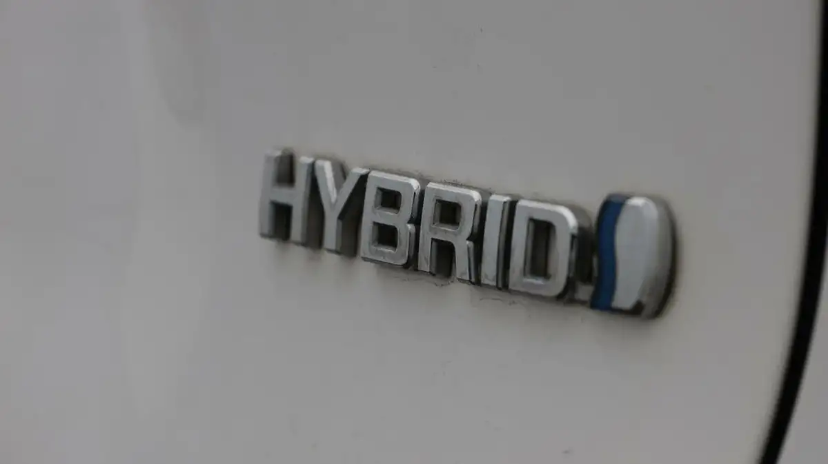 2019-toyota-rav4-25-vvt-i-excel-219bhp-premium-pack-big-22