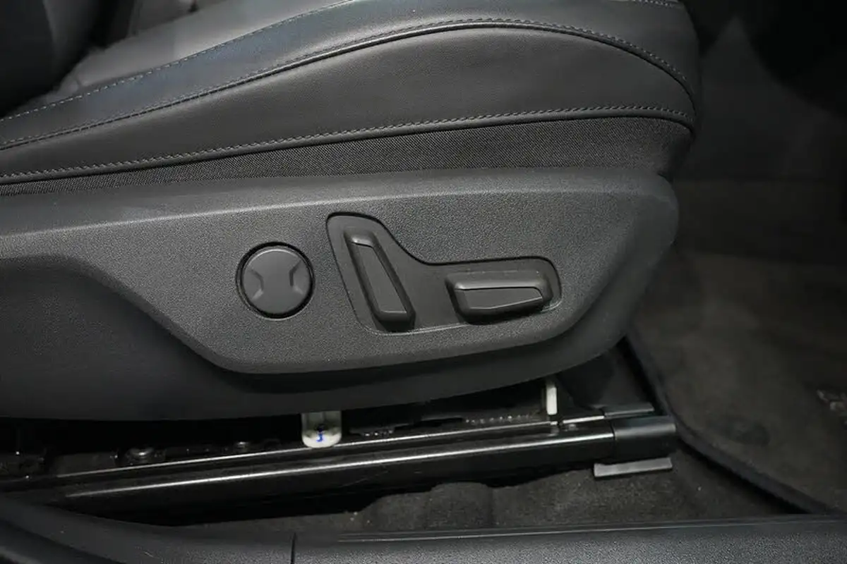 2023-kia-niro-ev-e-4-big-27