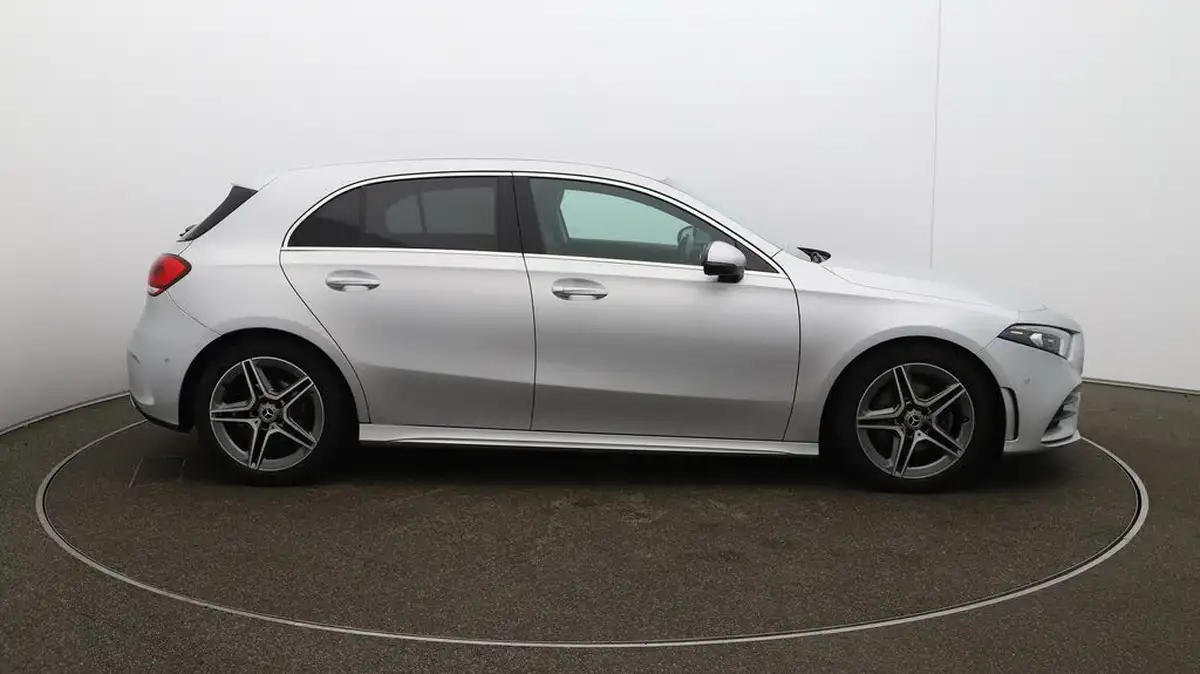 2020-mercedes-benz-a-class-13-a180-amg-line-executive-hatchback-5d-7g-dct-big-41