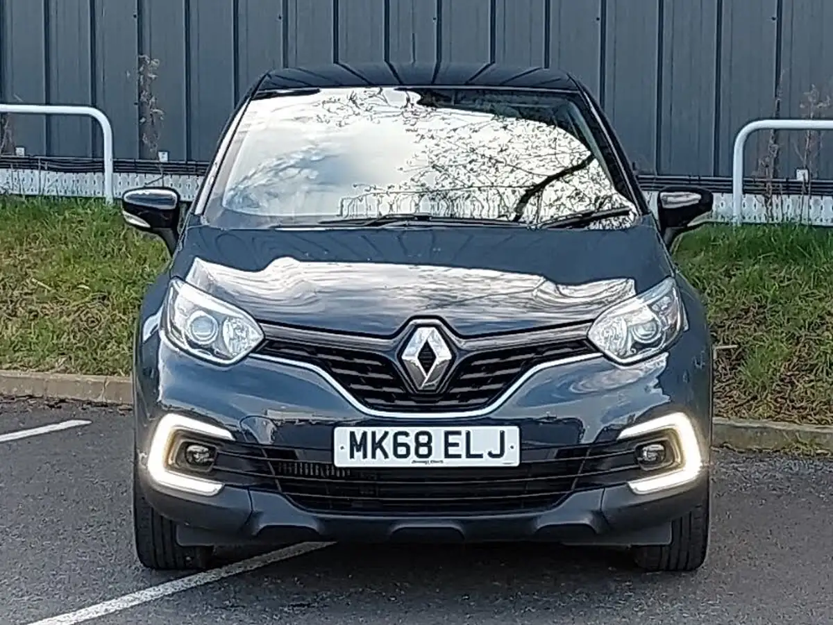 2018-renault-captur-09-tce-play-big-12