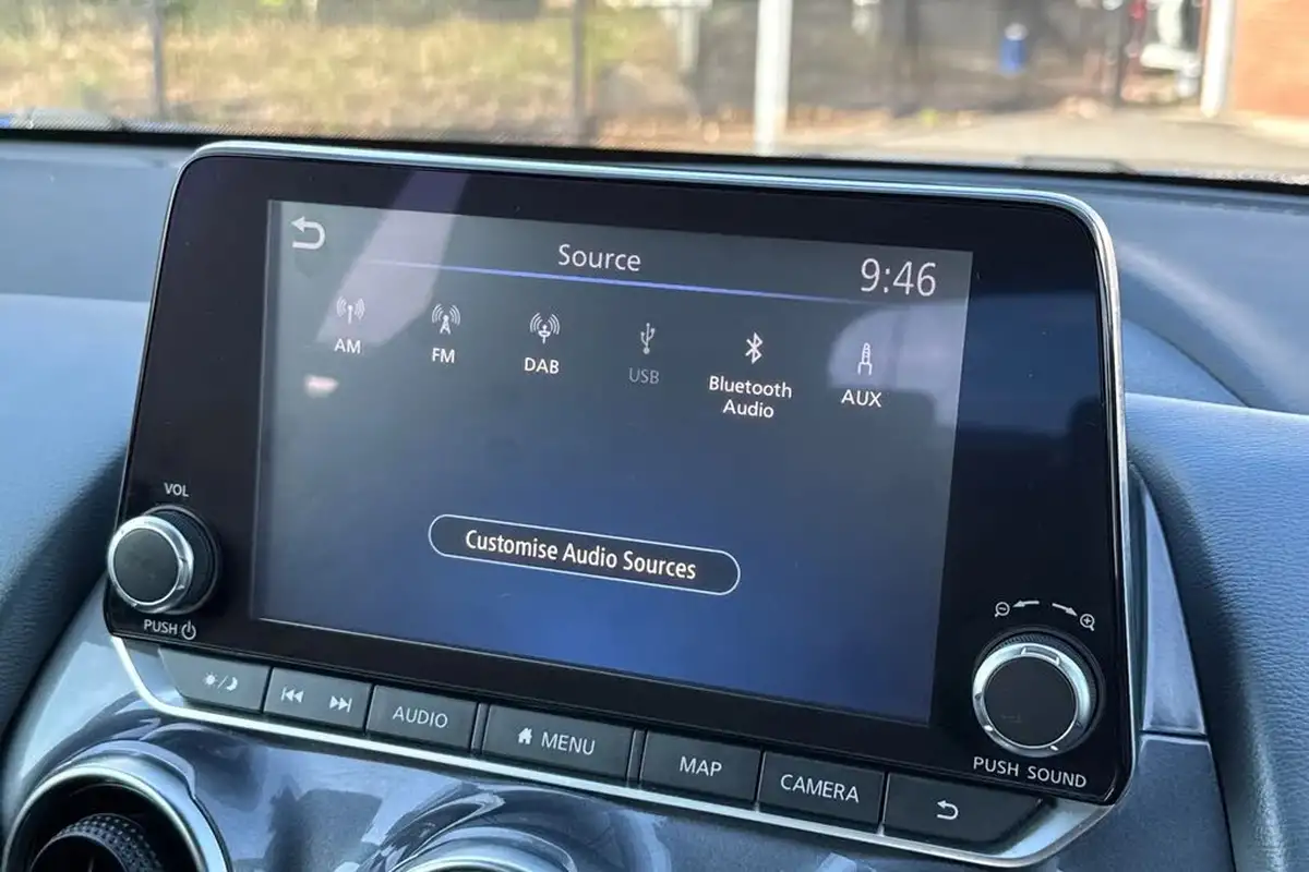 2022-nissan-juke-10-dig-t-n-connecta-dct-big-42