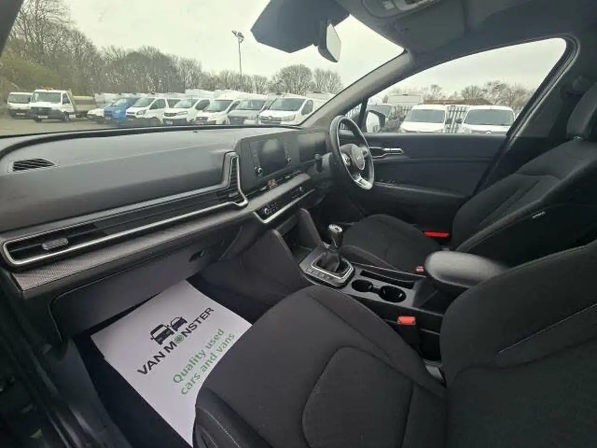 2023-kia-sportage-16-t-gdi-2-148bhp-big-14