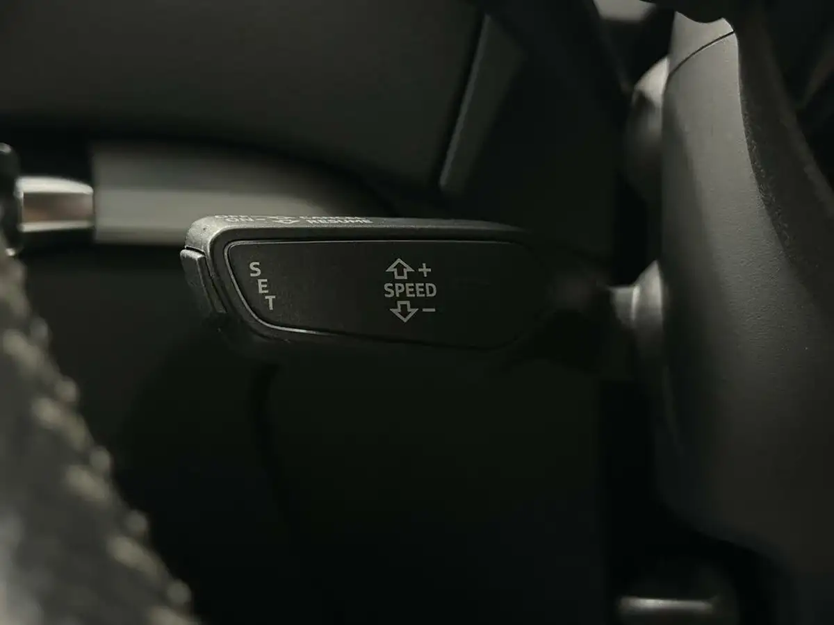2017-audi-a3-20-tfsi-quattro-s-line-190ps-sportback-5d-big-12