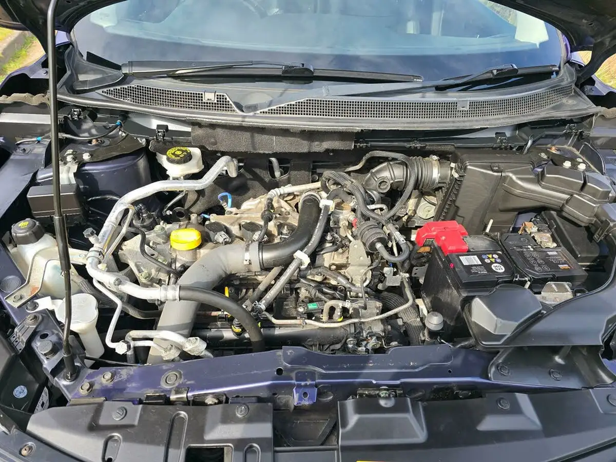 2016-nissan-qashqai-12-dig-t-tekna-big-49