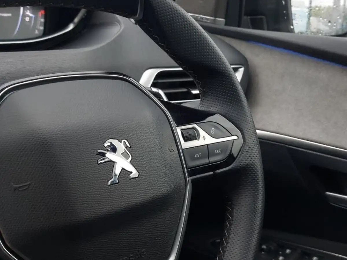 2022-peugeot-3008-suv-15-bluehdi-gt-premium-big-14