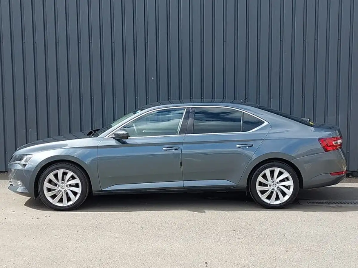 2017-skoda-superb-14-tsi-act-se-l-executive-hatchback-dsg-big-3