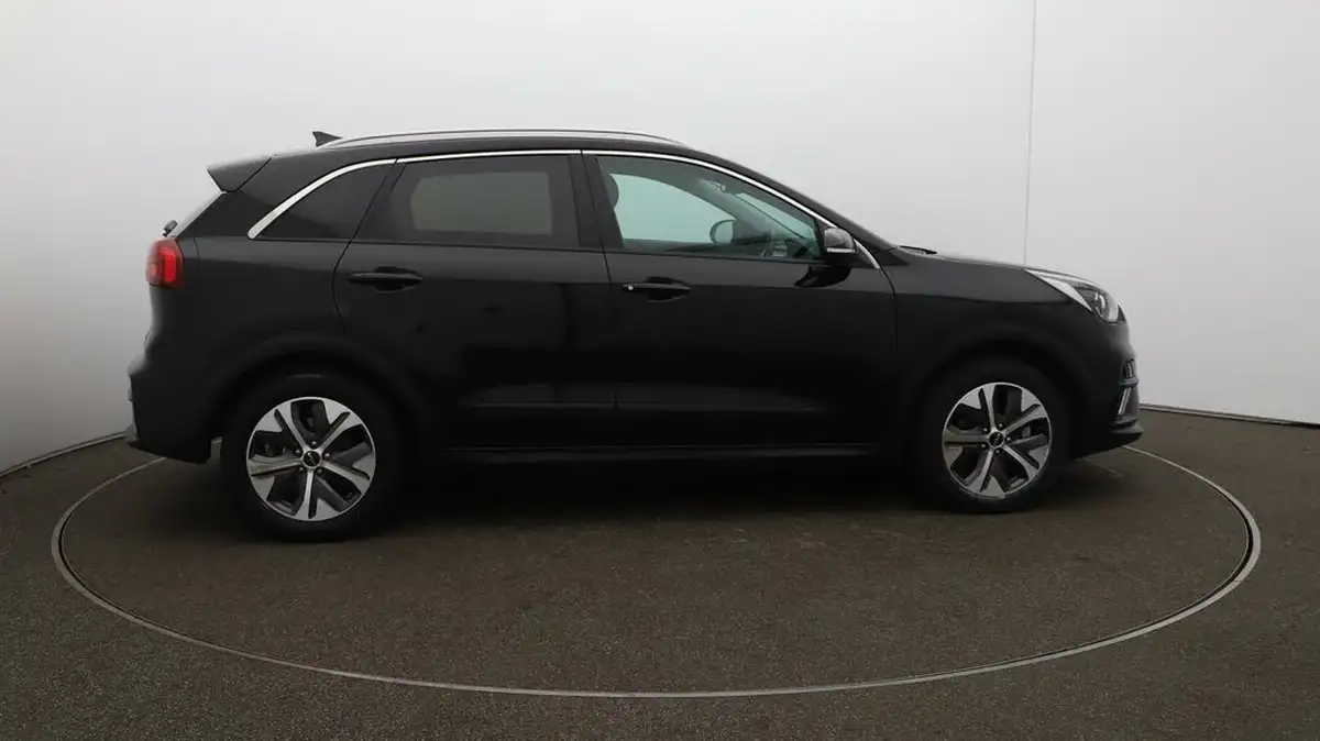 2022-kia-e-niro-ev-2-64-big-42