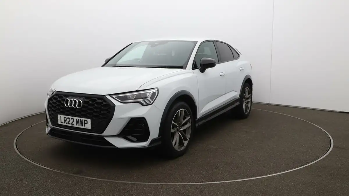 2022-audi-q3-15-35-tfsi-black-edition-cod-sportback-s-tronic-big-29