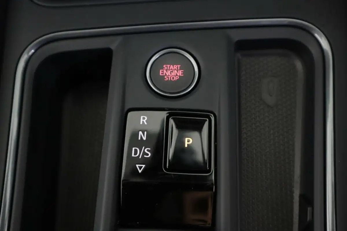 2022-cupra-formentor-15-tsi-v2-dsg-big-17