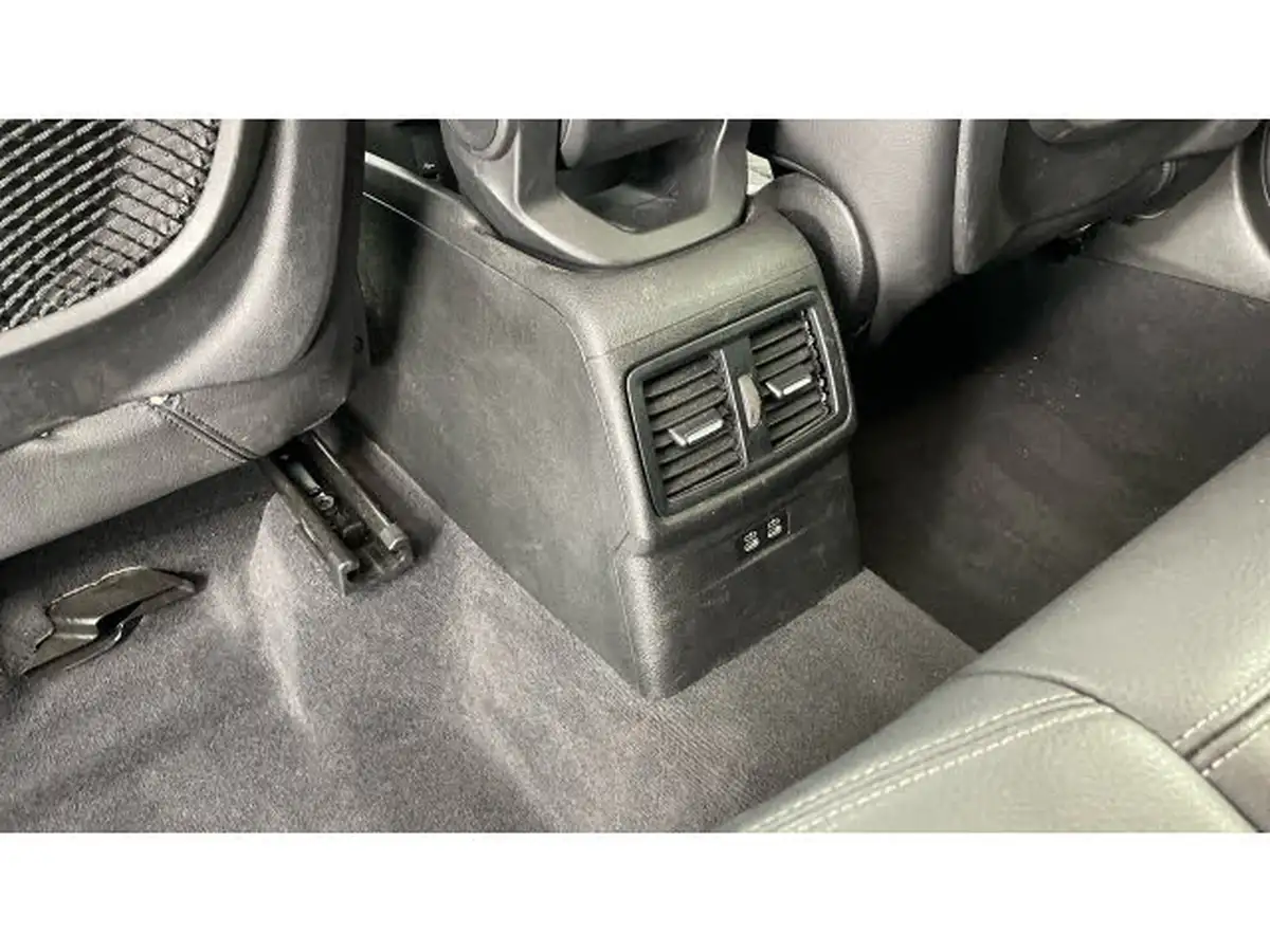 2021-bmw-x1-20-xdrive20i-sport-big-30