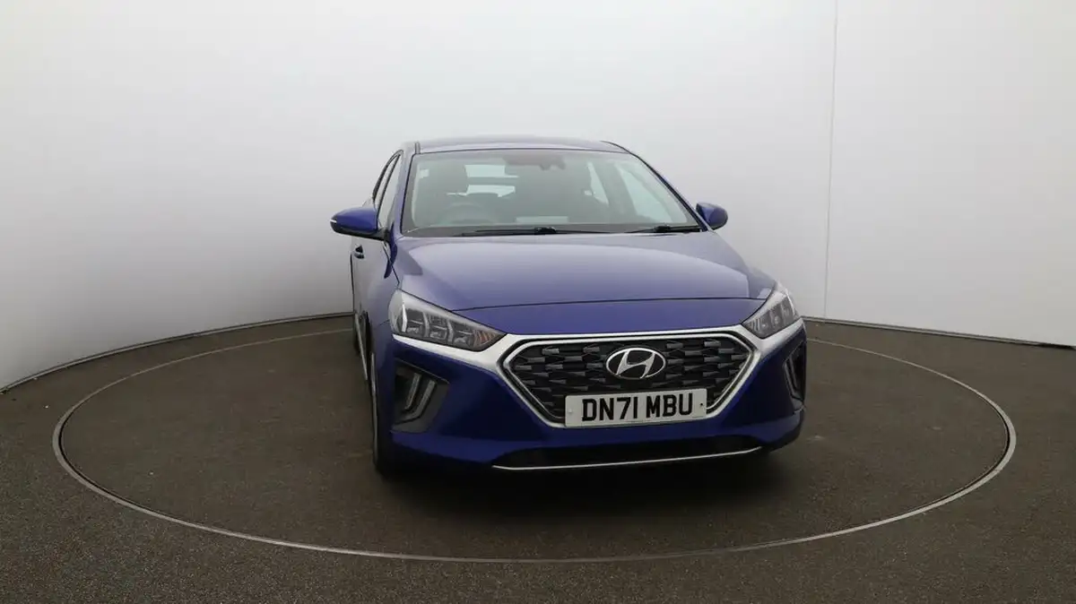 2022-hyundai-ioniq-16-gdi-premium-hybrid-big-32