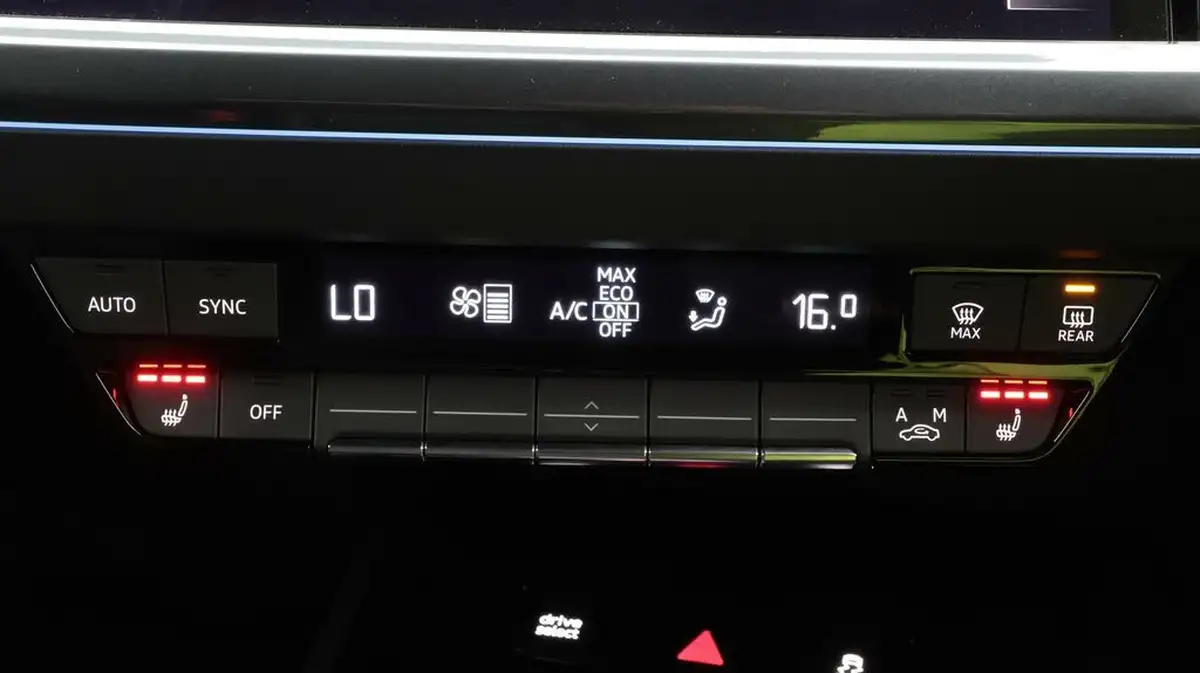 2024-audi-q4-e-tron-45e-black-edition-sportback-auto-big-12