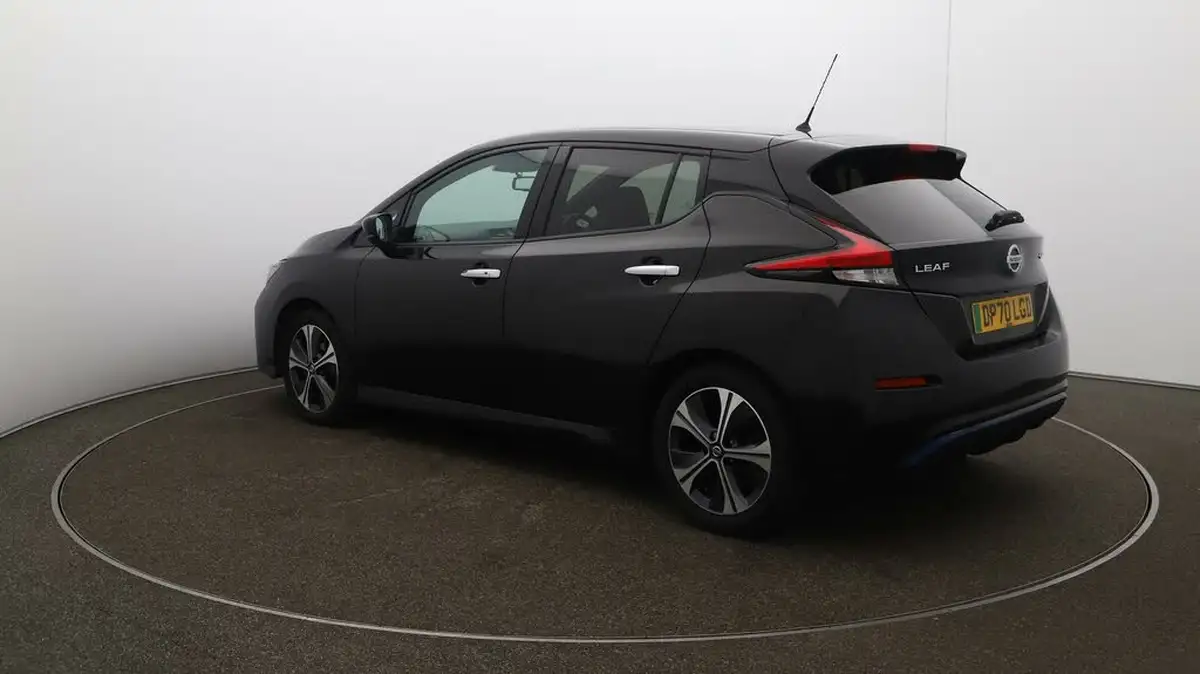 2020-nissan-leaf-e-n-connecta-big-56
