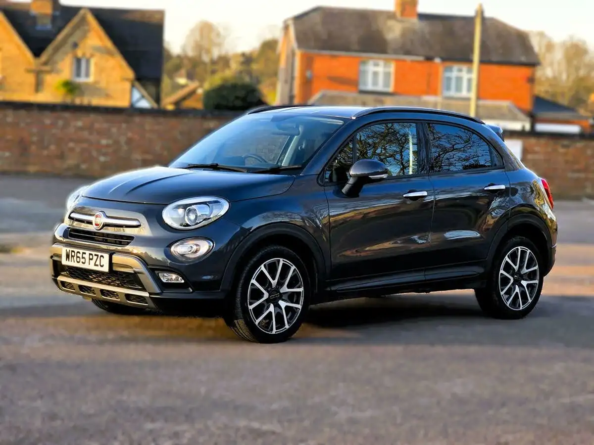 2015-fiat-500x-16multijet-ii-cross-plus-big-8