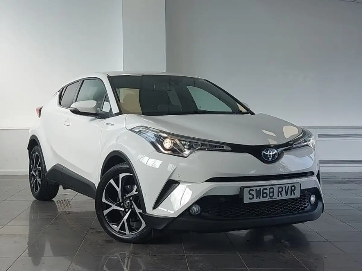 2019-toyota-c-hr-18-vvt-i-design-big-0