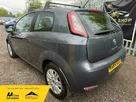 2014-fiat-punto-12-easy-3d-small-4