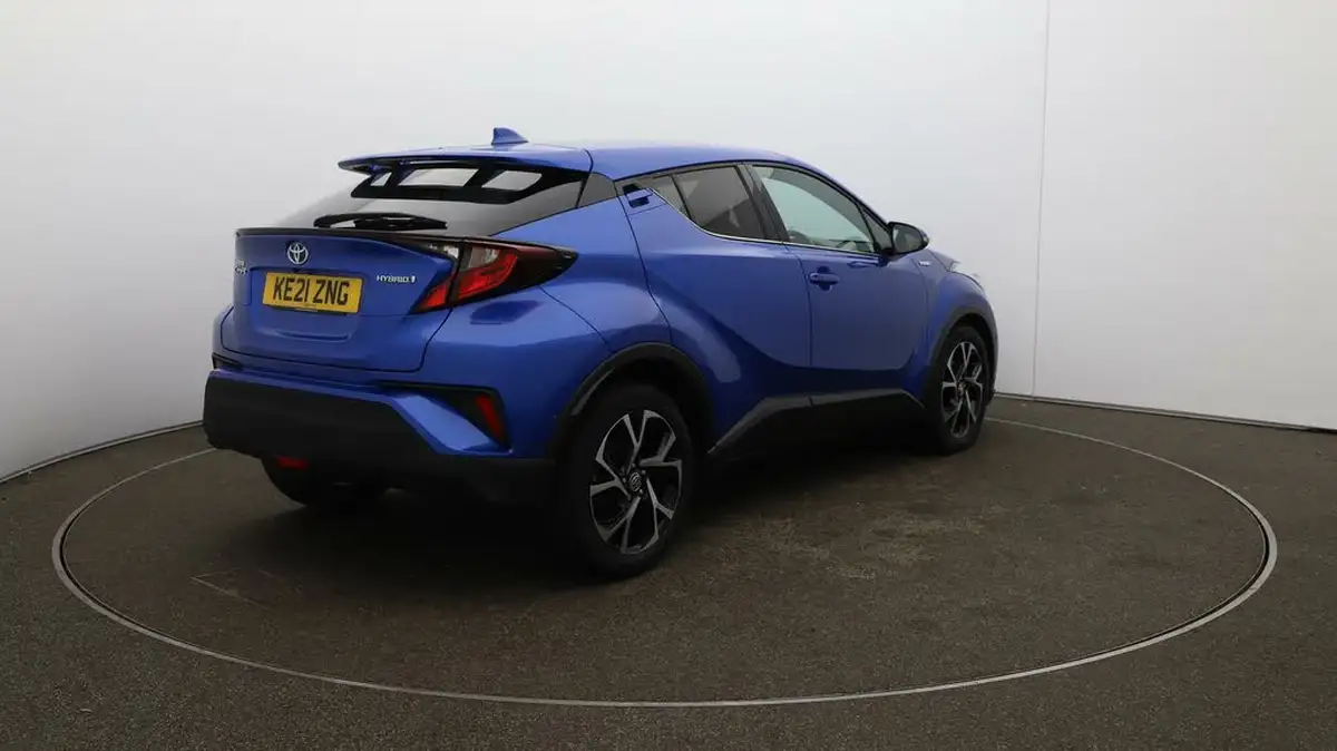 2021-toyota-c-hr-18-vvt-i-design-big-47