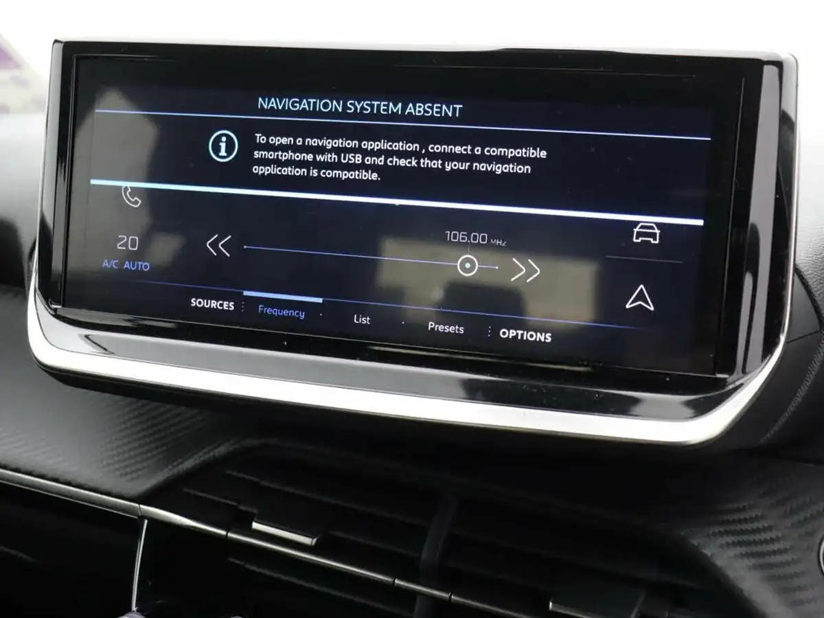 2023-peugeot-2008-suv-12-puretech-active-big-13