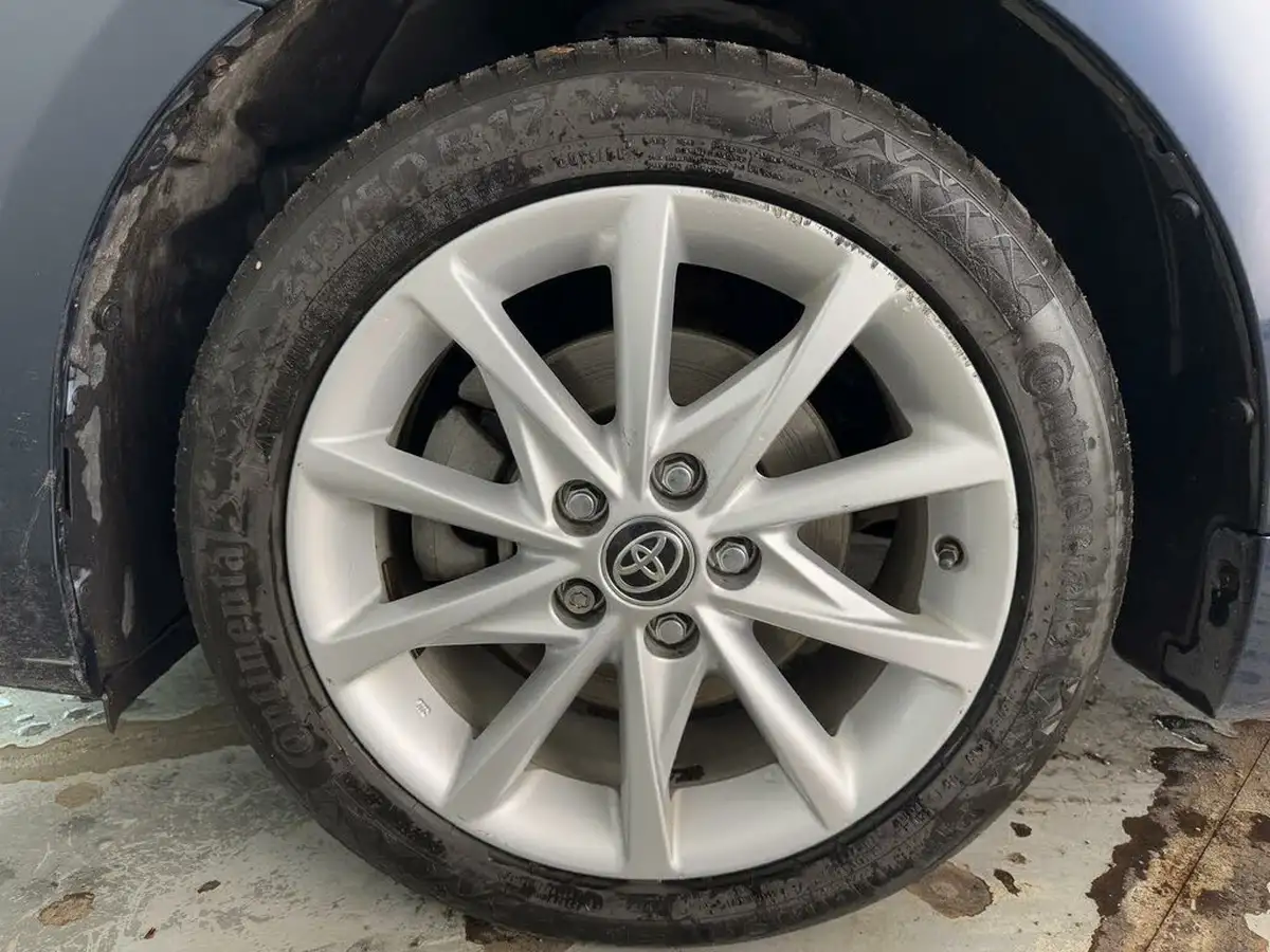 2020-toyota-prius-18-vvt-i-excel-big-28