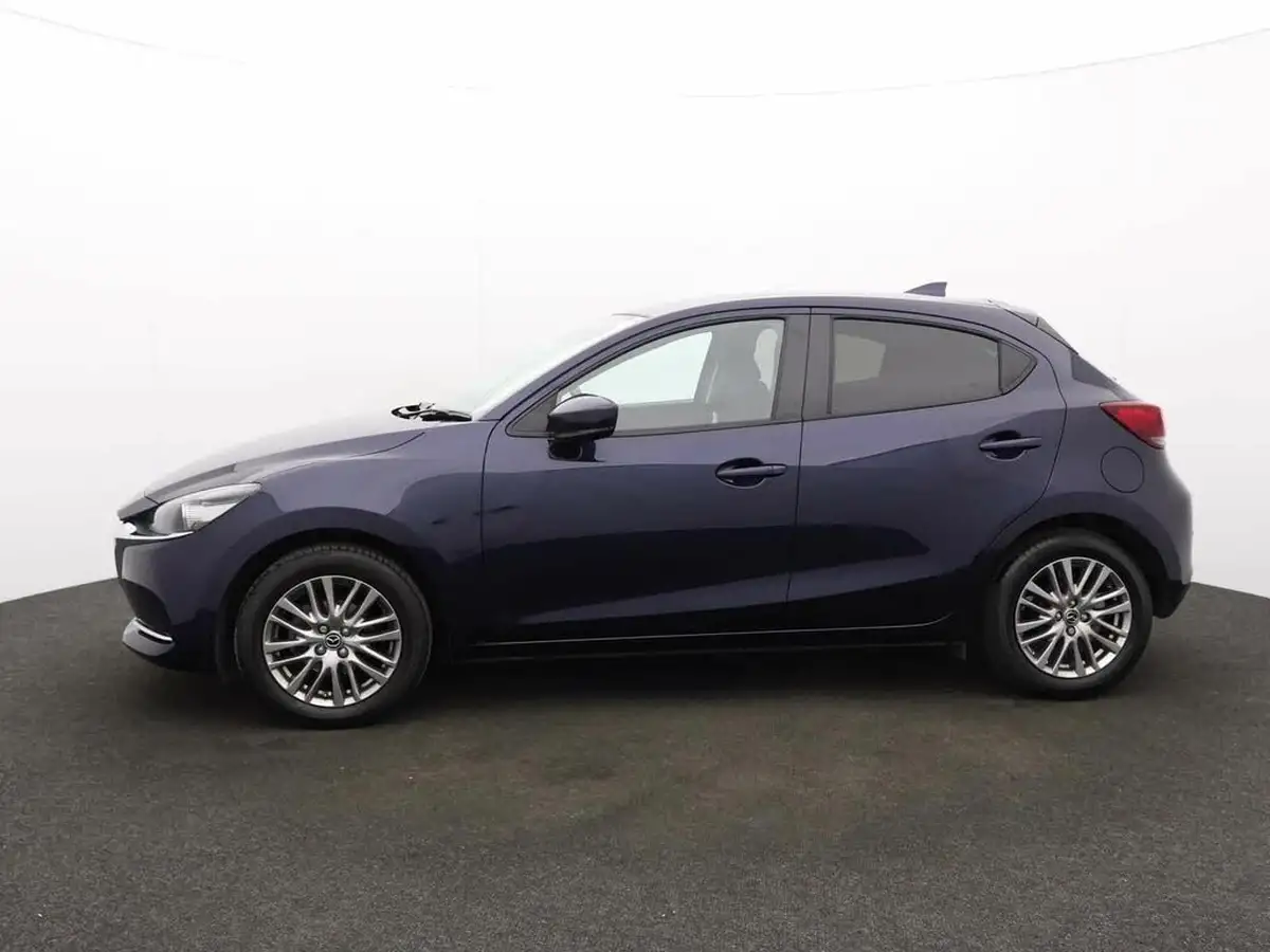 2022-mazda-mazda2-15-e-skyactiv-g-sport-big-3