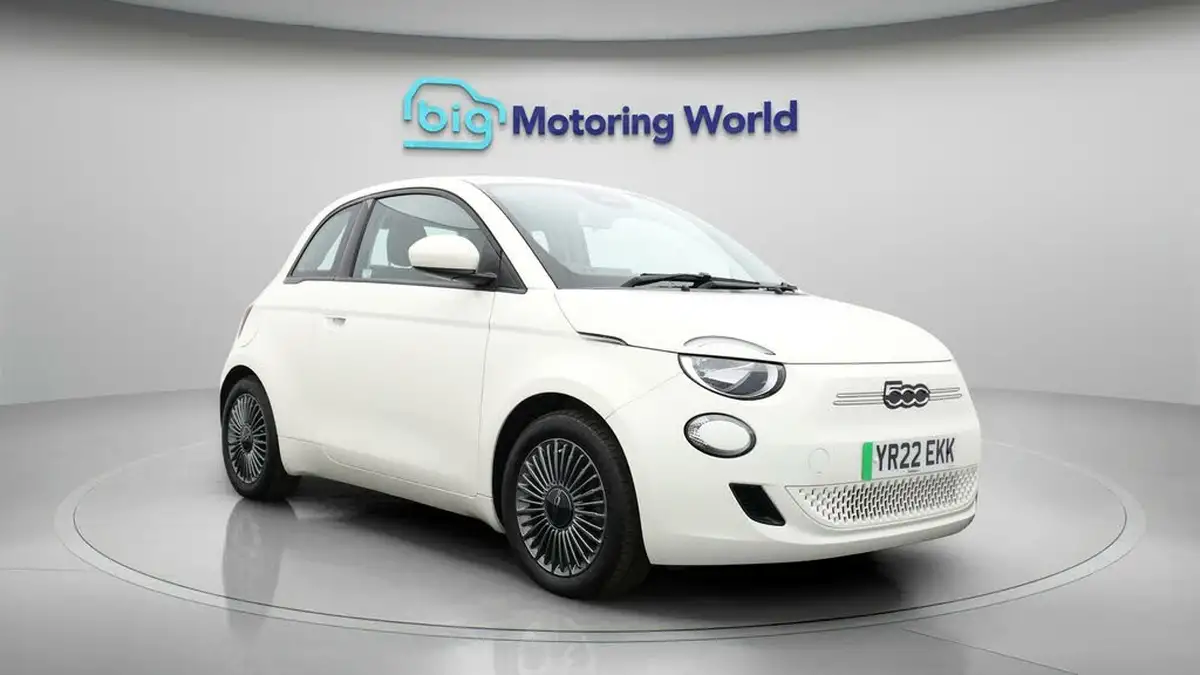 2022-fiat-500-e-icon-117bhp-big-0