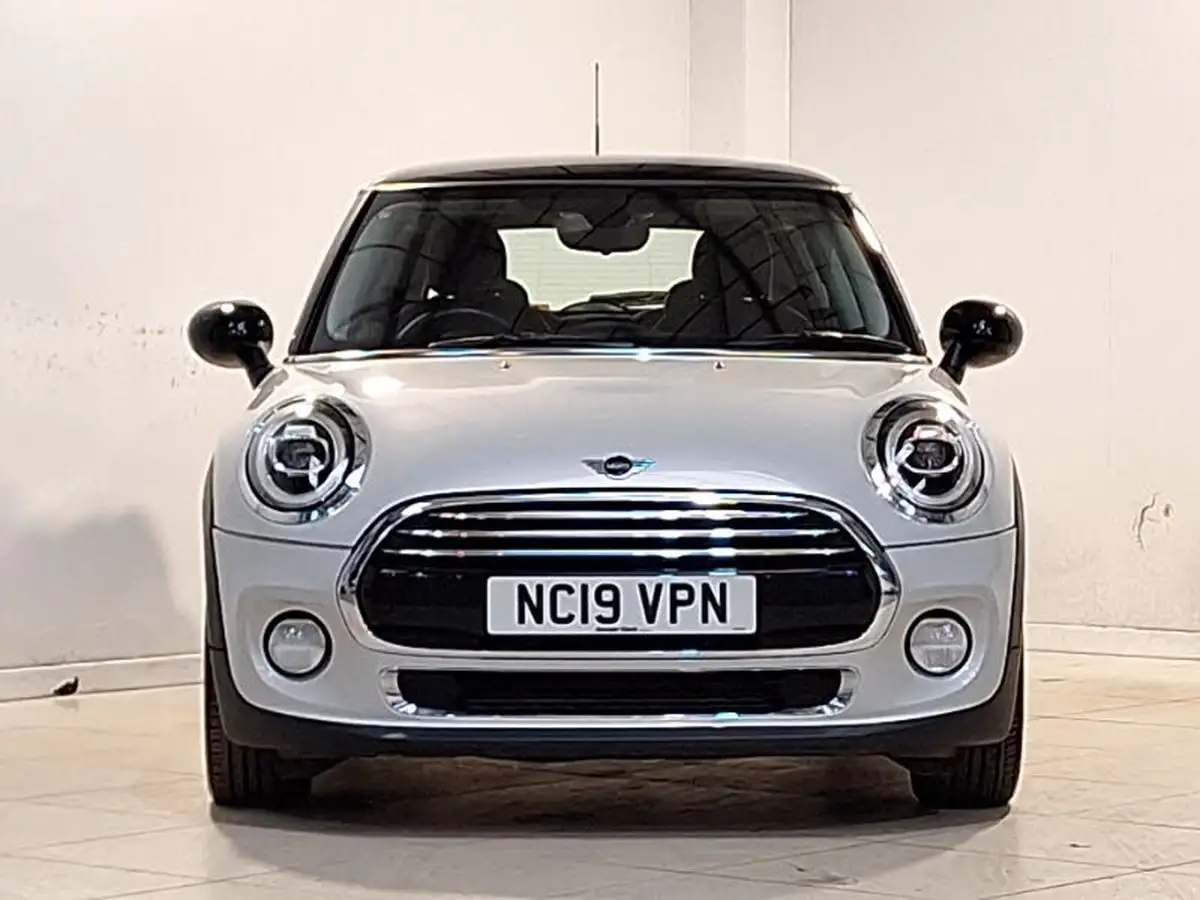 2019-mini-cooper-15-cooper-exclusive-134bhp-hatchback-3d-auto-big-11