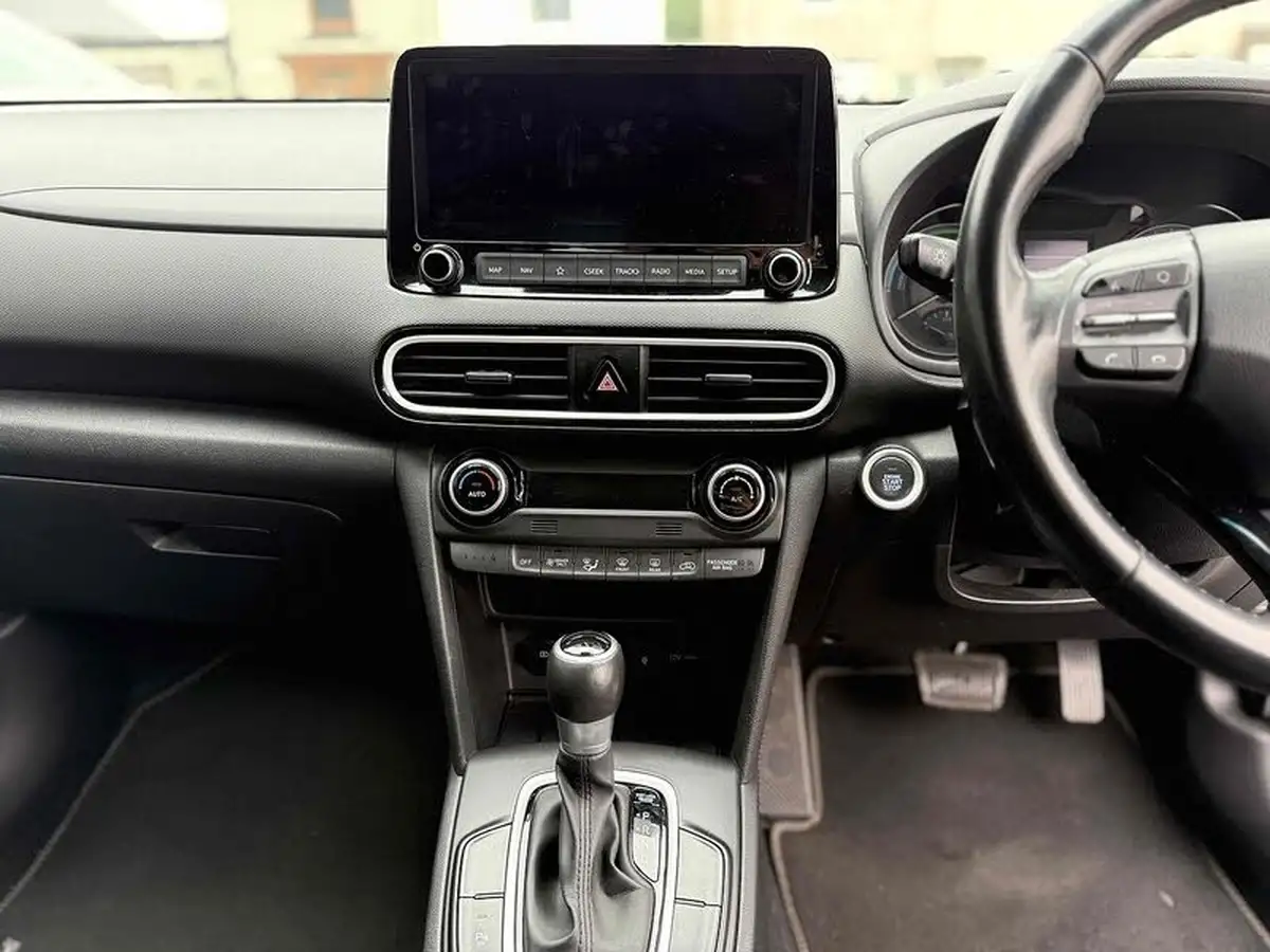 2020-hyundai-kona-16-gdi-premium-big-14