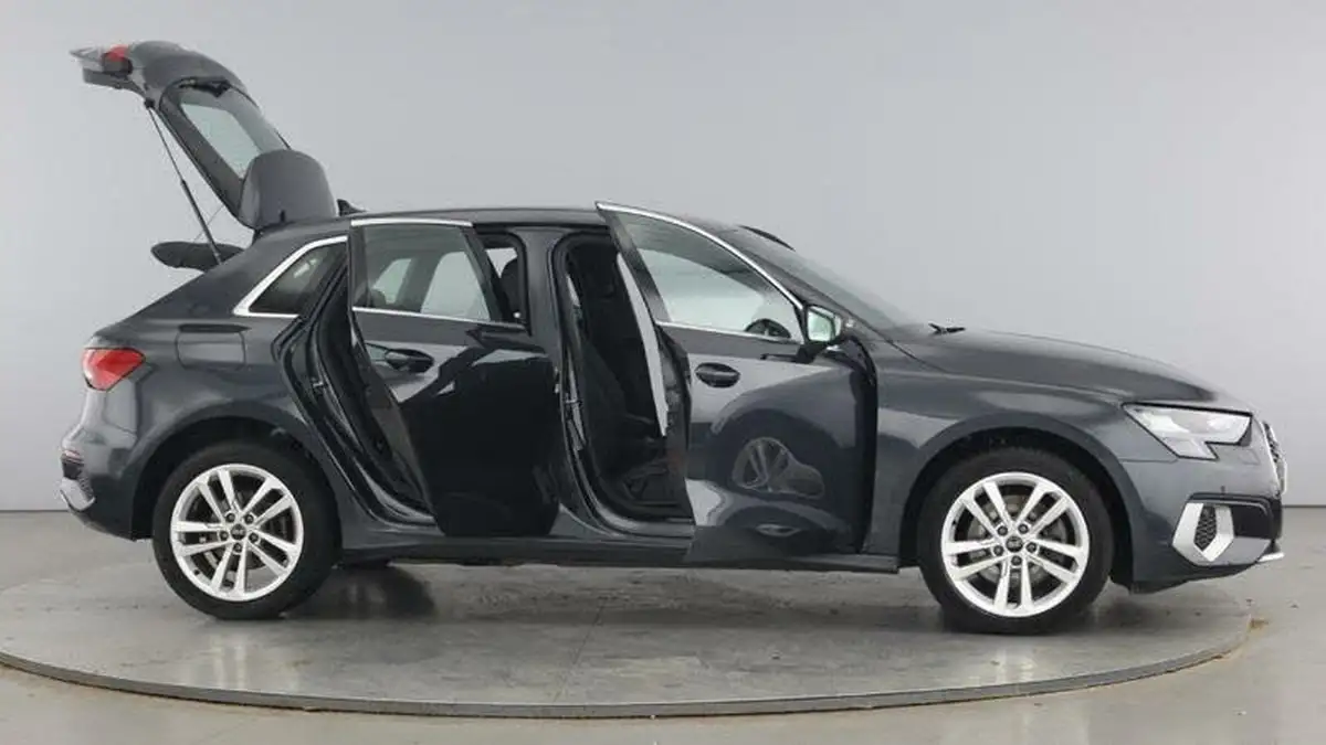 2021-audi-a3-14-40-tfsi-e-sport-big-9