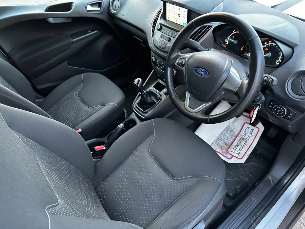 2019-ford-transit-courier-15tdci-trend-100pseu6dt-big-13