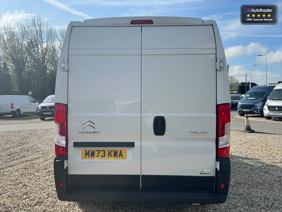 2023-citroen-relay-22bluehdi-35-l3h2-enterprise-edition-panel-big-6