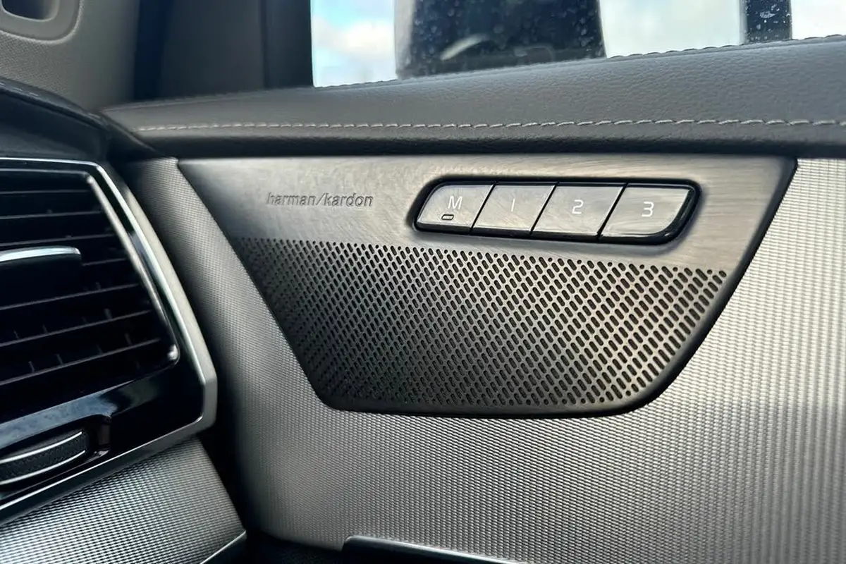 2024-volvo-xc90-20-b5-plus-big-28