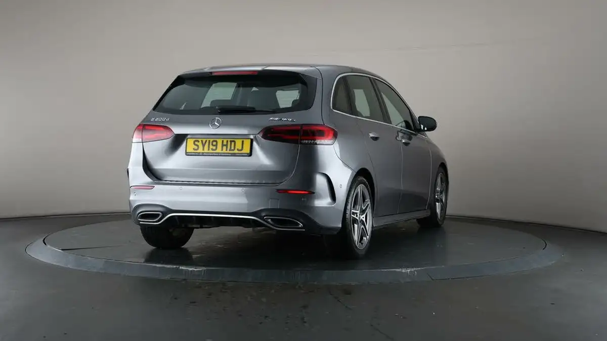 2019-mercedes-benz-b-class-20d-b200d-amg-line-premium-big-62