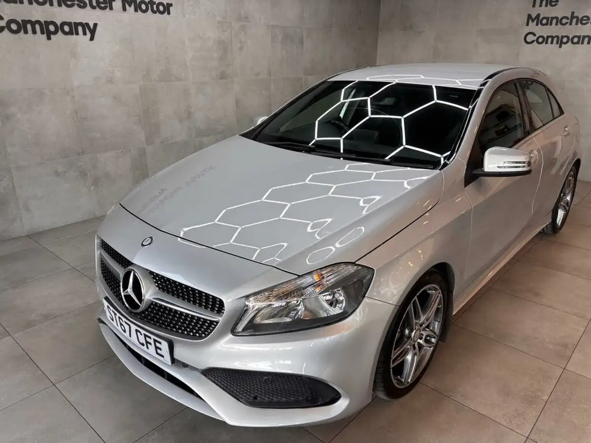 2017-mercedes-benz-a-class-21d-a200d-amg-line-ss-7g-dct-big-7
